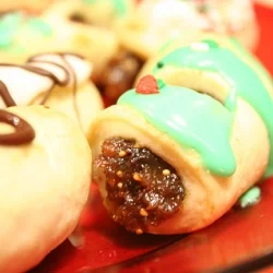 Sicilian buccellati Christmas biscuits