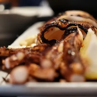 Grilled Breaded Calamari: A Taste of the Sicilian Coast