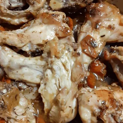 Coniglio alla cacciatora, un classico saporito della cucina siciliana