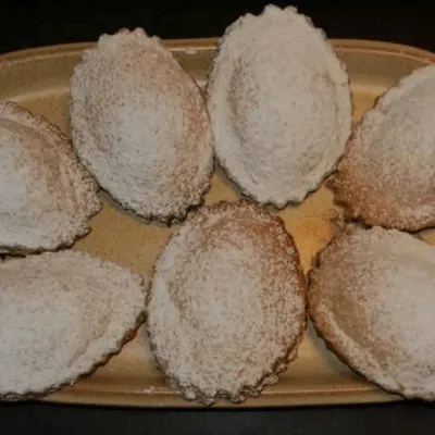 Cucchie di Petralia: The Traditional Sweet Treat from the Madonie