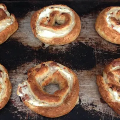 Rustic Scicli Cucciḍḍatu with Ricotta and Sausage: A True Taste of Ragusa