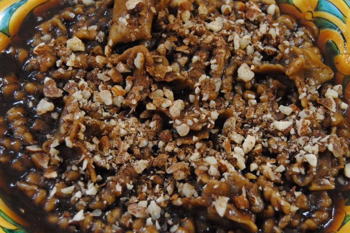 Cuḍḍureḍḍi with Grape Must: A Hidden Gem from the Iblei Hills