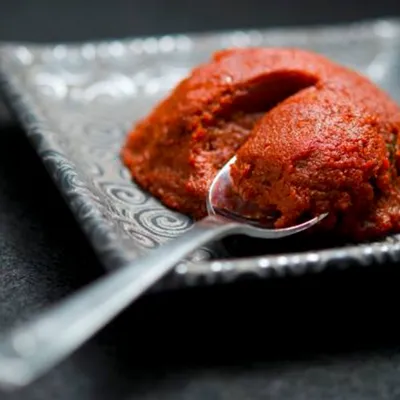 Sicilian Tomato Extract (Strattu): A Rich Concentrate Bursting with Tradition