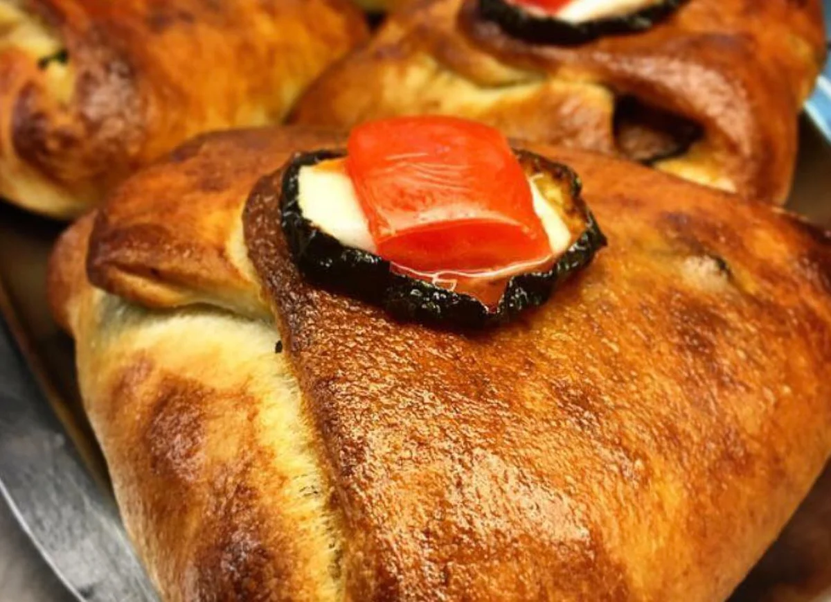 Courgette and Cherry Tomato Faggottini: A Delicious Slice of Sicilian Tradition