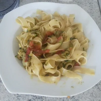 Fettuccine with Courgettes and Cherry Tomatoes
