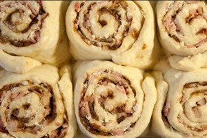 Rolled Focaccia with Sausage and Ricotta: A Rustic Sicilian Treat to Share