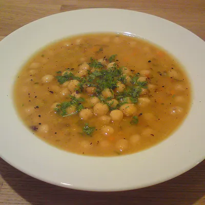 Minestra di ceci di San Giuseppe: un abbraccio caldo per le sere d'inverno