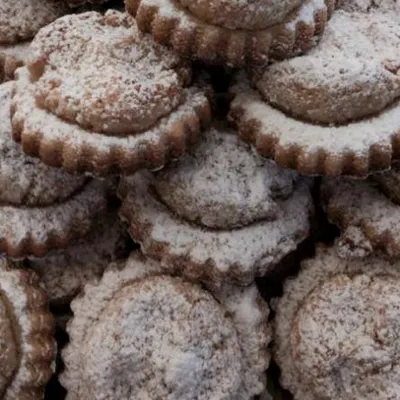 Nocattoli di Nicosia: dolce pasquale alle mandorle dell’entroterra siciliano