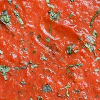 Salsa di pomodoro alla palermitana: il condimento del sole di Sicilia