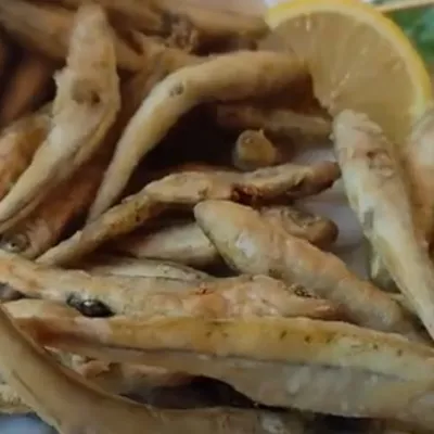Sciabbacheḍḍu fritto messinese: Il gusto autentico del mare siciliano