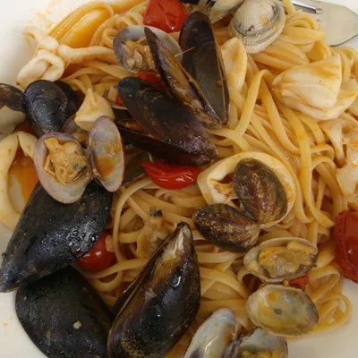 Spaghetti ai frutti di mare: Una ricetta siciliana classica