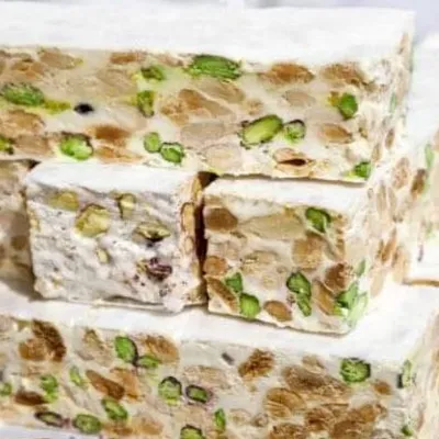 Torrone di Caltanissetta, un dolce siciliano irresistibile