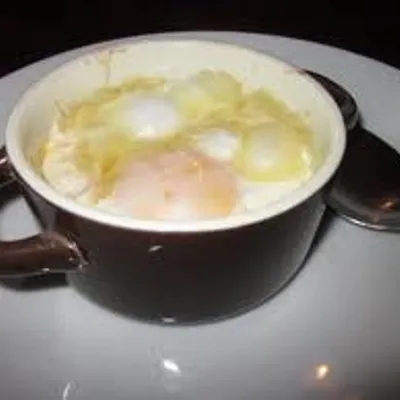 Fried Eggs with Mozzarella: A Melted, Comforting Delight for Any Occasion