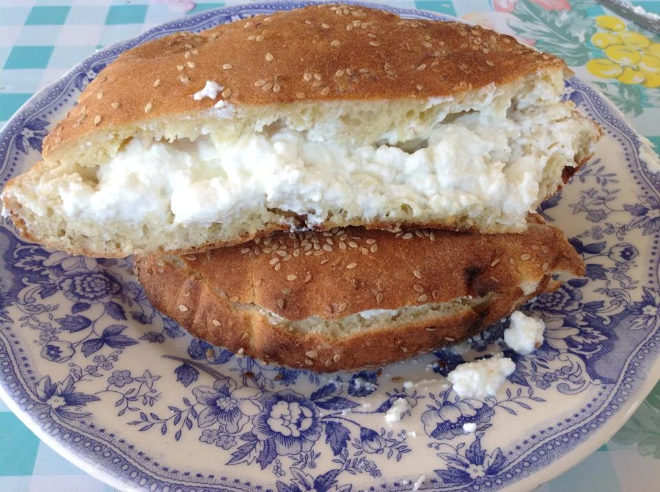 Vasteḍḍa condita con la ricotta